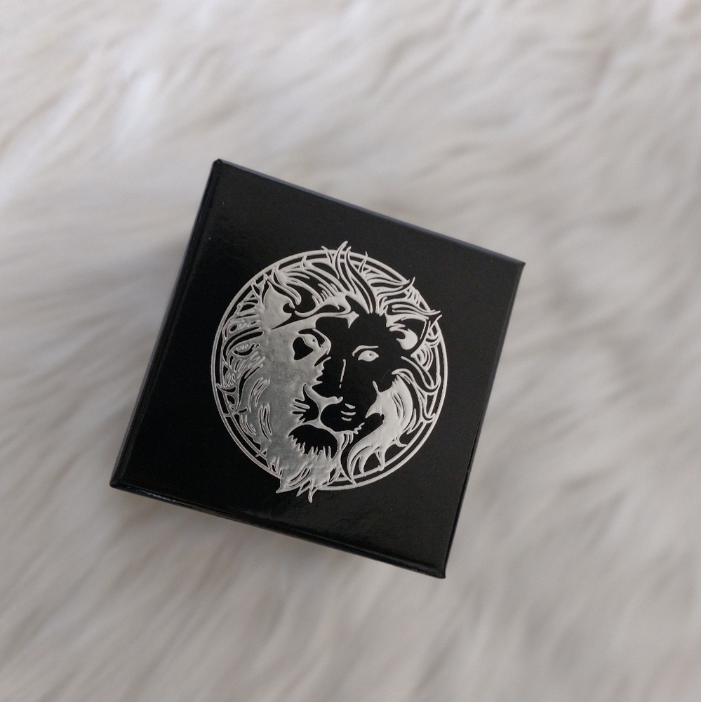 Versus Versace Watch - Picture 7 of 7